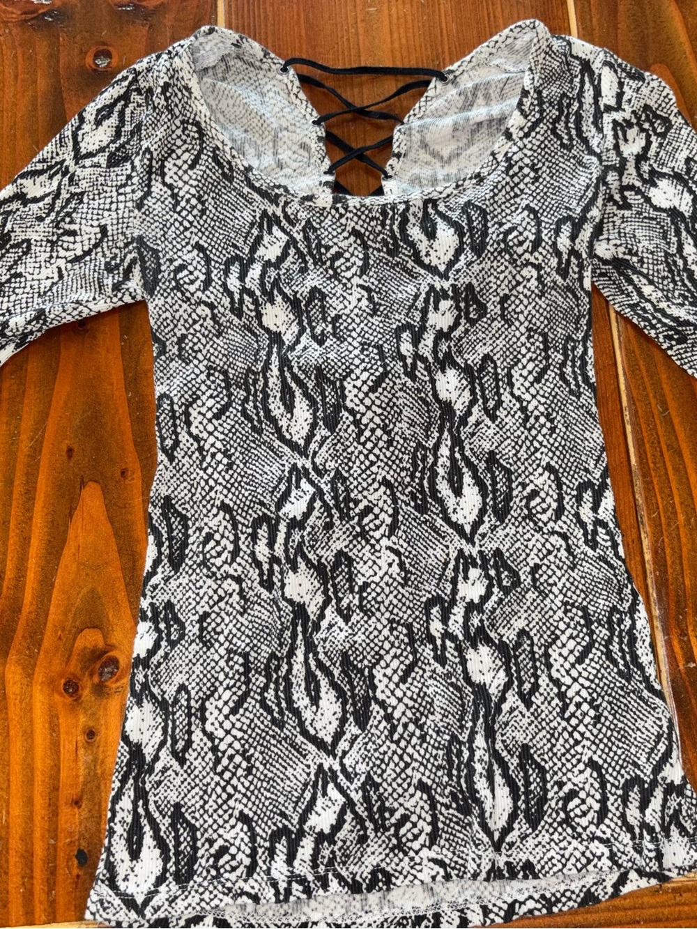Women’s Black & White Snake Print Lace-Up Back Top